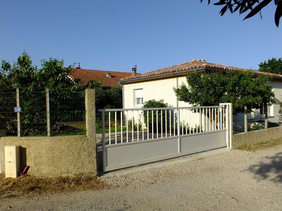 Вилла La Maison Sous L'Olivier Morieres-les-Avignon Экстерьер фото